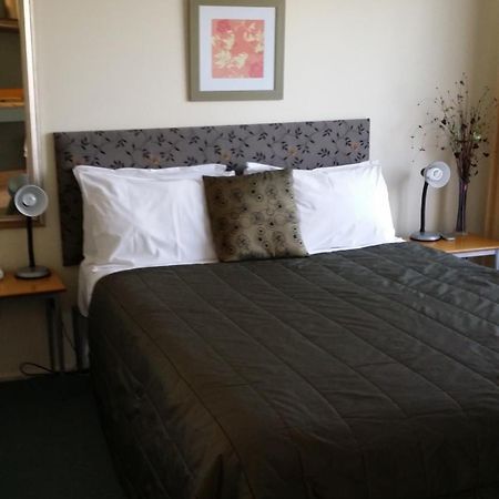 Bella Tuscany Motor Lodge เนเปียร์ ห้อง รูปภาพ