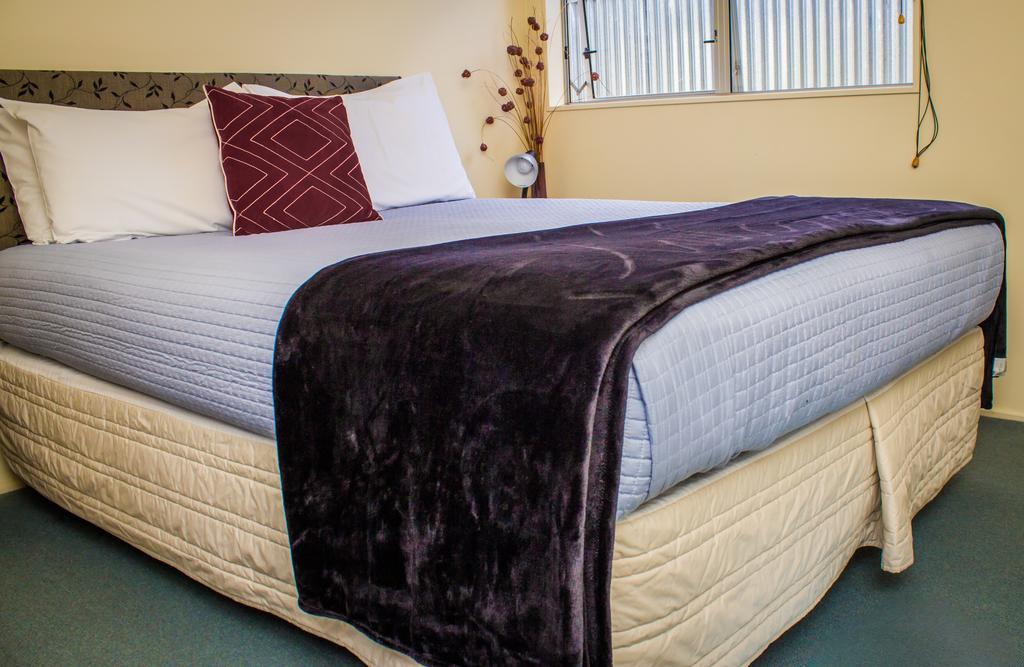 Bella Tuscany Motor Lodge เนเปียร์ ภายนอก รูปภาพ